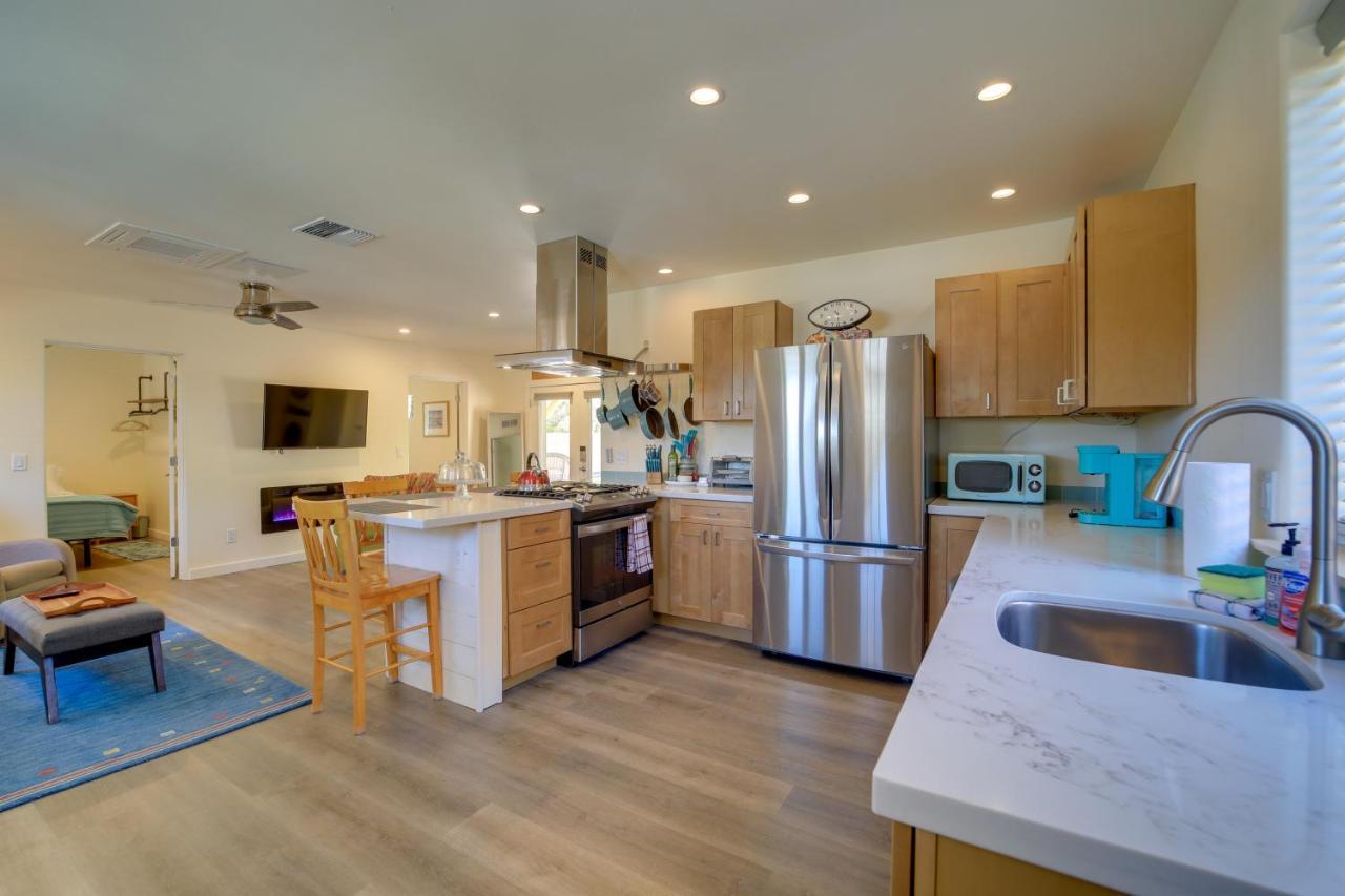 Old Town Cottonwood Cottage With Yard, Pets Welcome Bagian luar foto